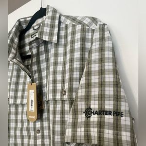 Solaris Outdoors Casual Dress Shirt - Men's Size L - Olive- Small stain- tagged